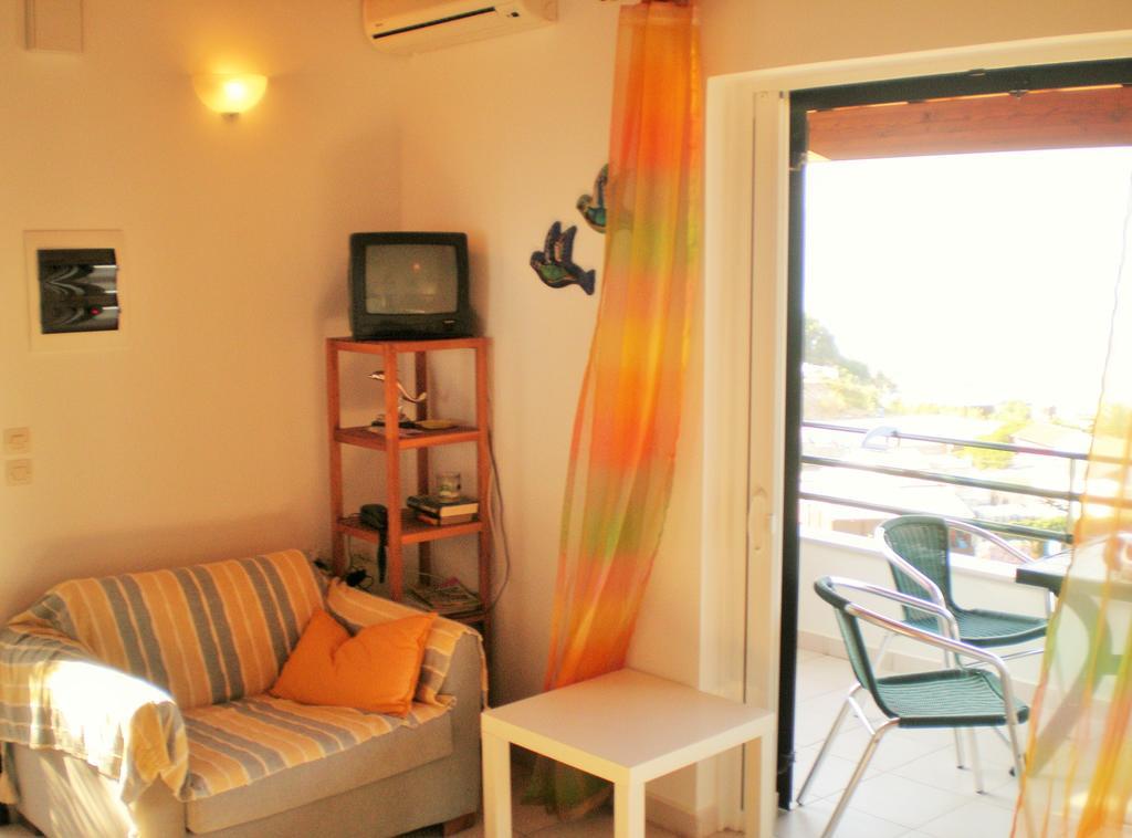 Menigos Resort - Διαμέρισμα Αριθμός 168 Pelekas Dış mekan fotoğraf
